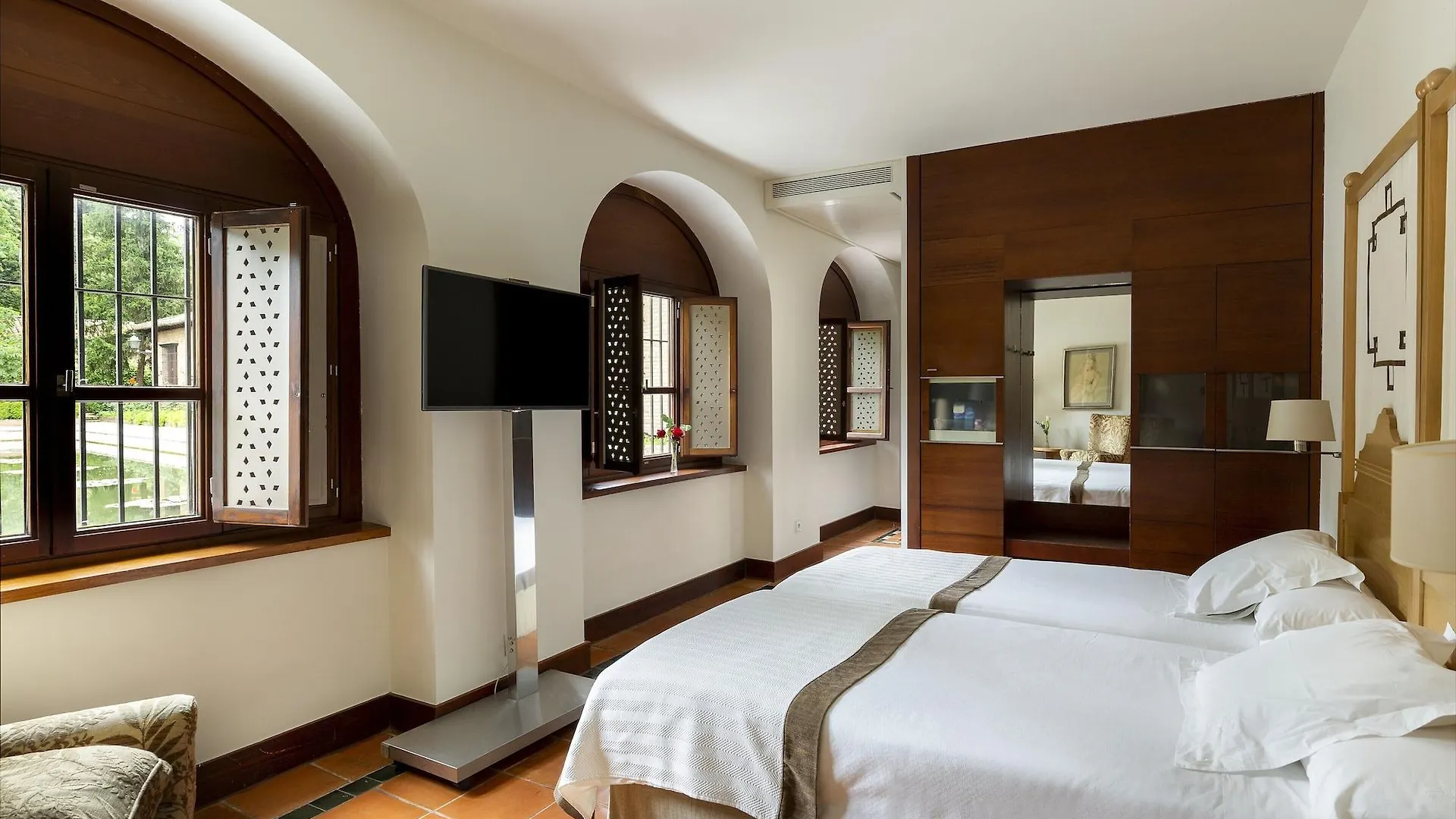 Parador De Granada Hotel