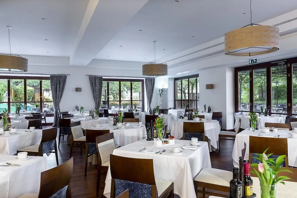 Parador De Grenada Hotel