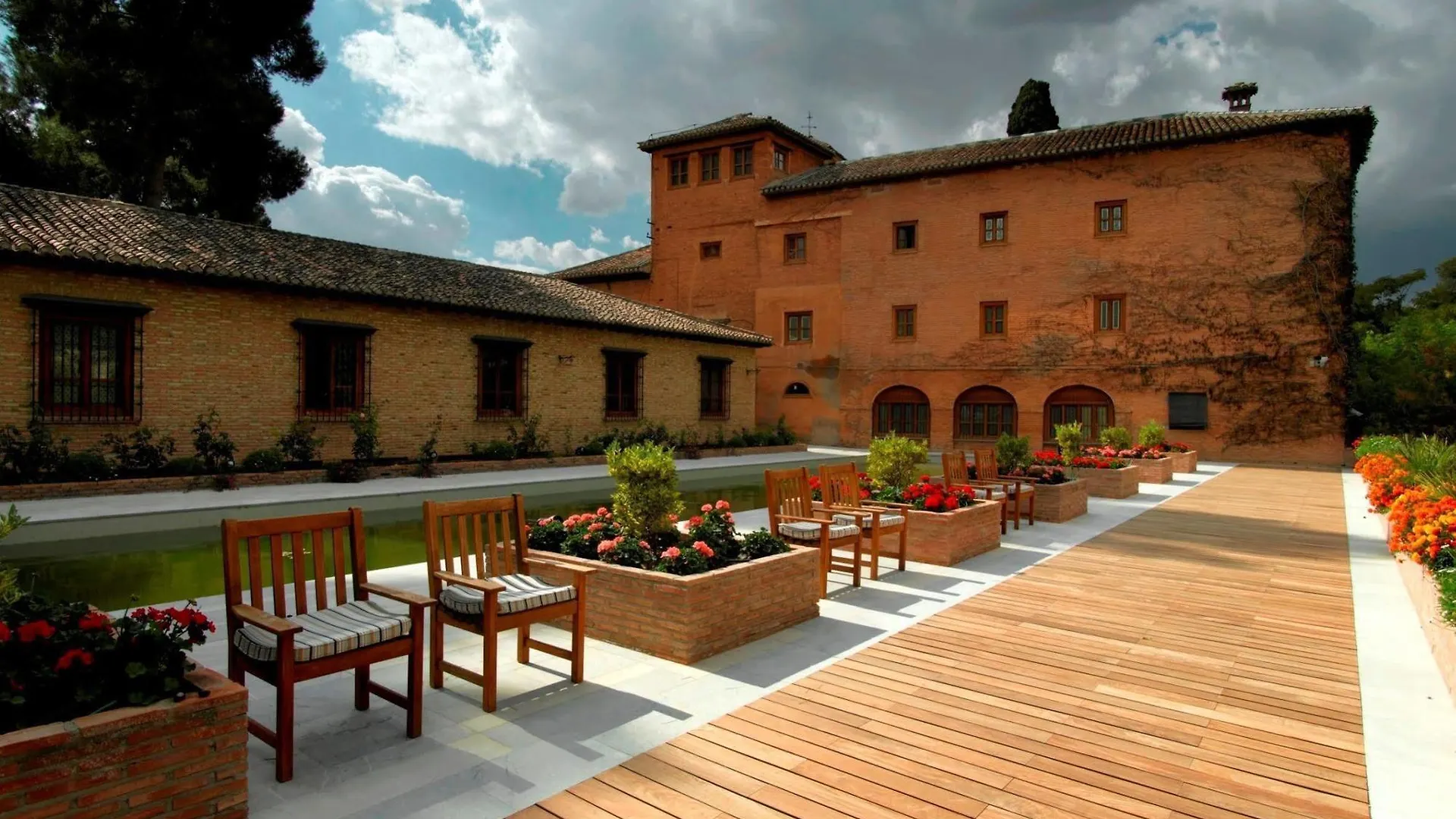 Parador De Granada