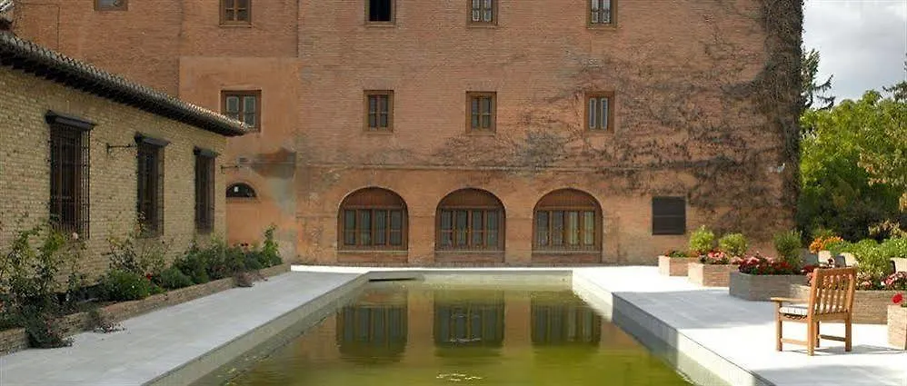 Parador De Granada contacts