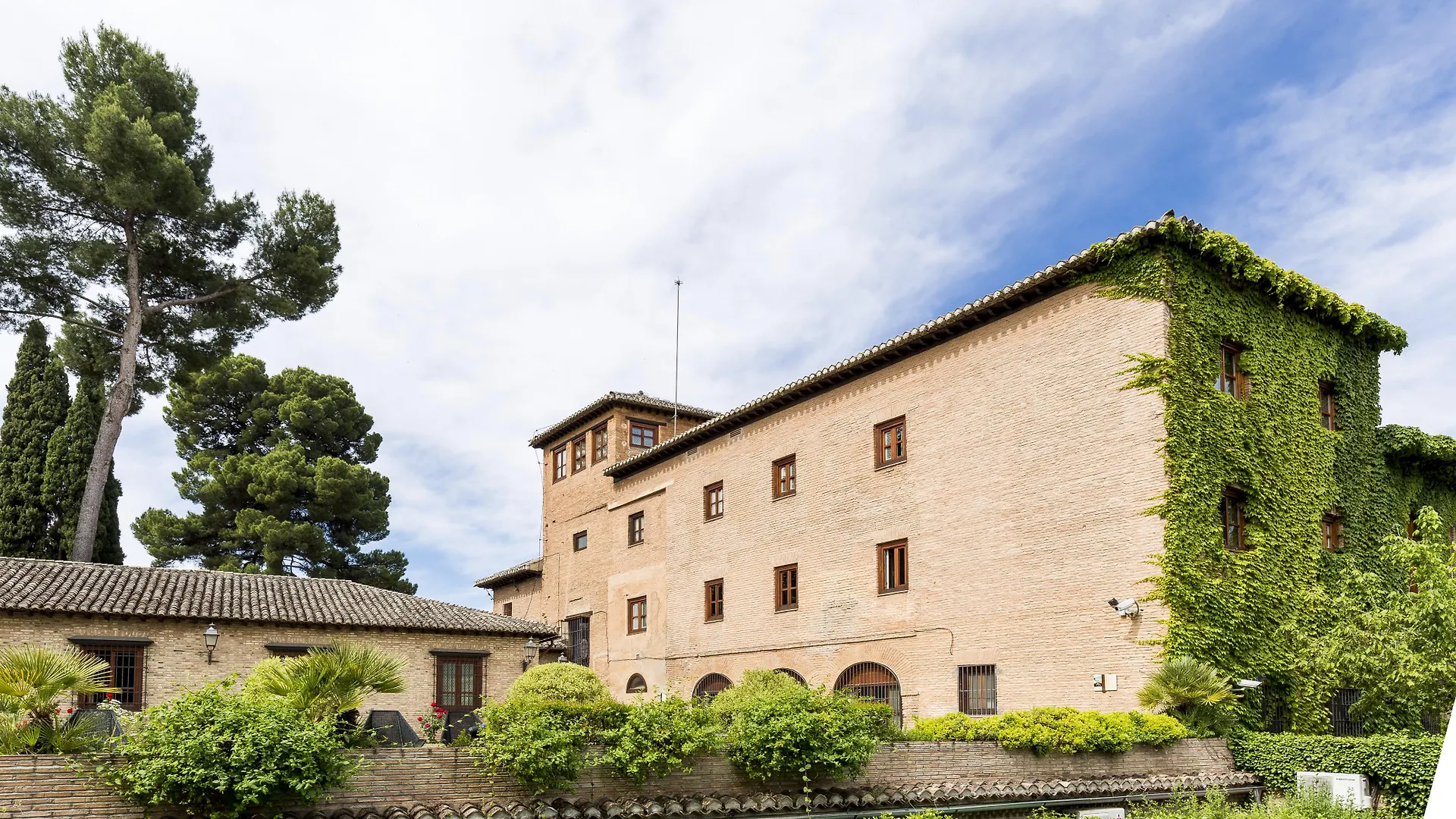 **** Hotel Parador De Granada Espanha